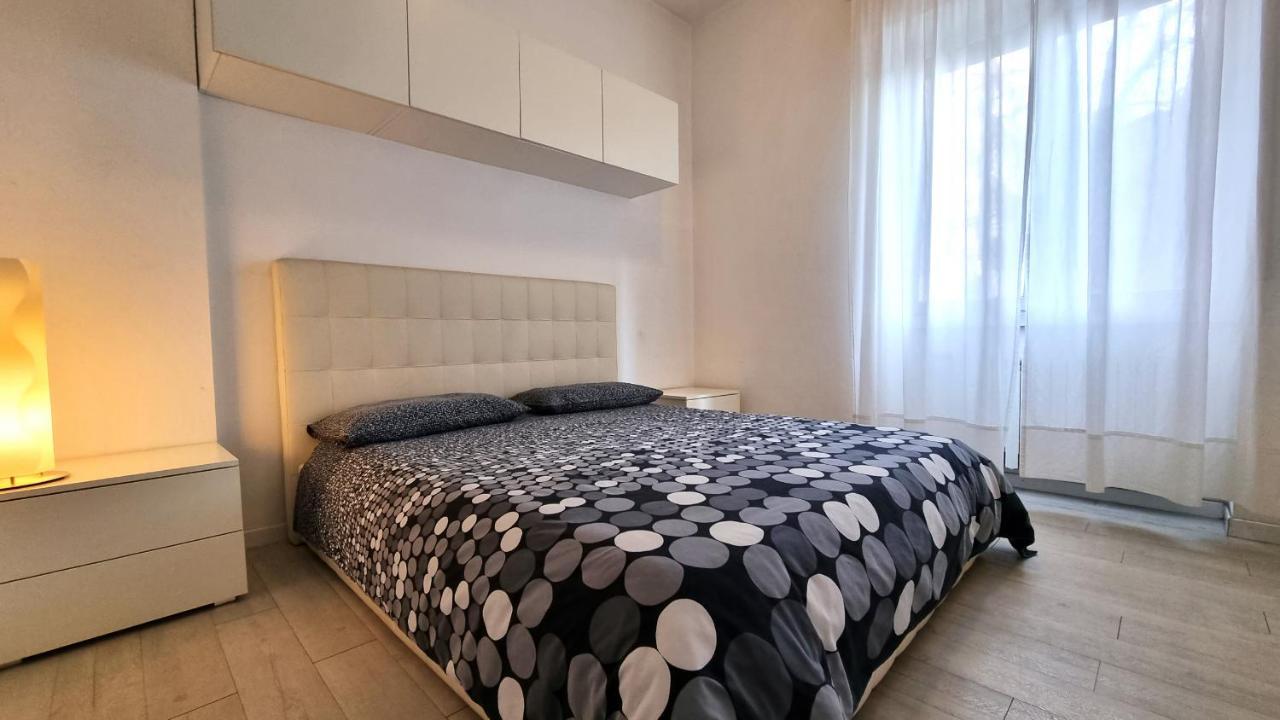 Affittimoderni Milano White Apartment Exterior photo