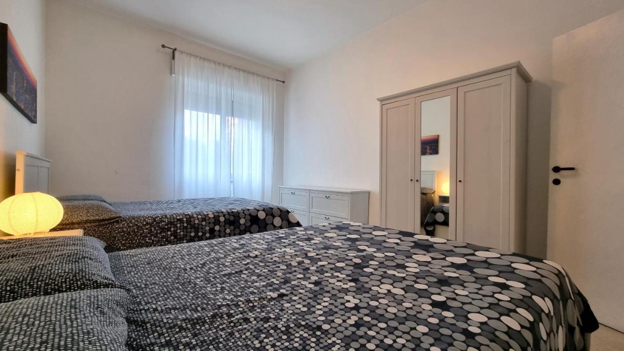Affittimoderni Milano White Apartment Exterior photo