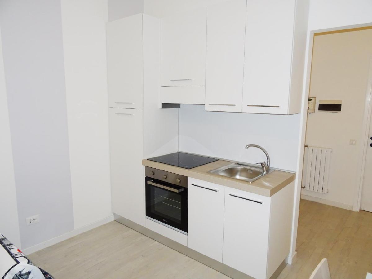 Affittimoderni Milano White Apartment Exterior photo